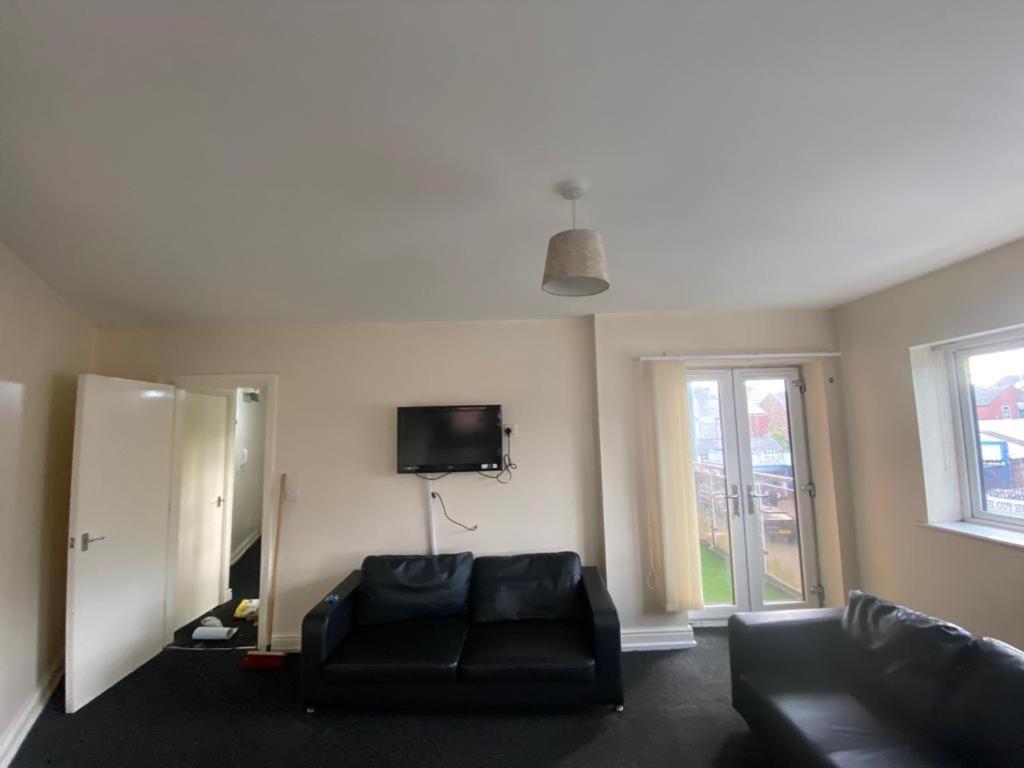 Cosy Living Apartment Camberley Exterior photo